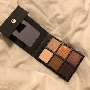 Viseart Theory eyeshadow pallet